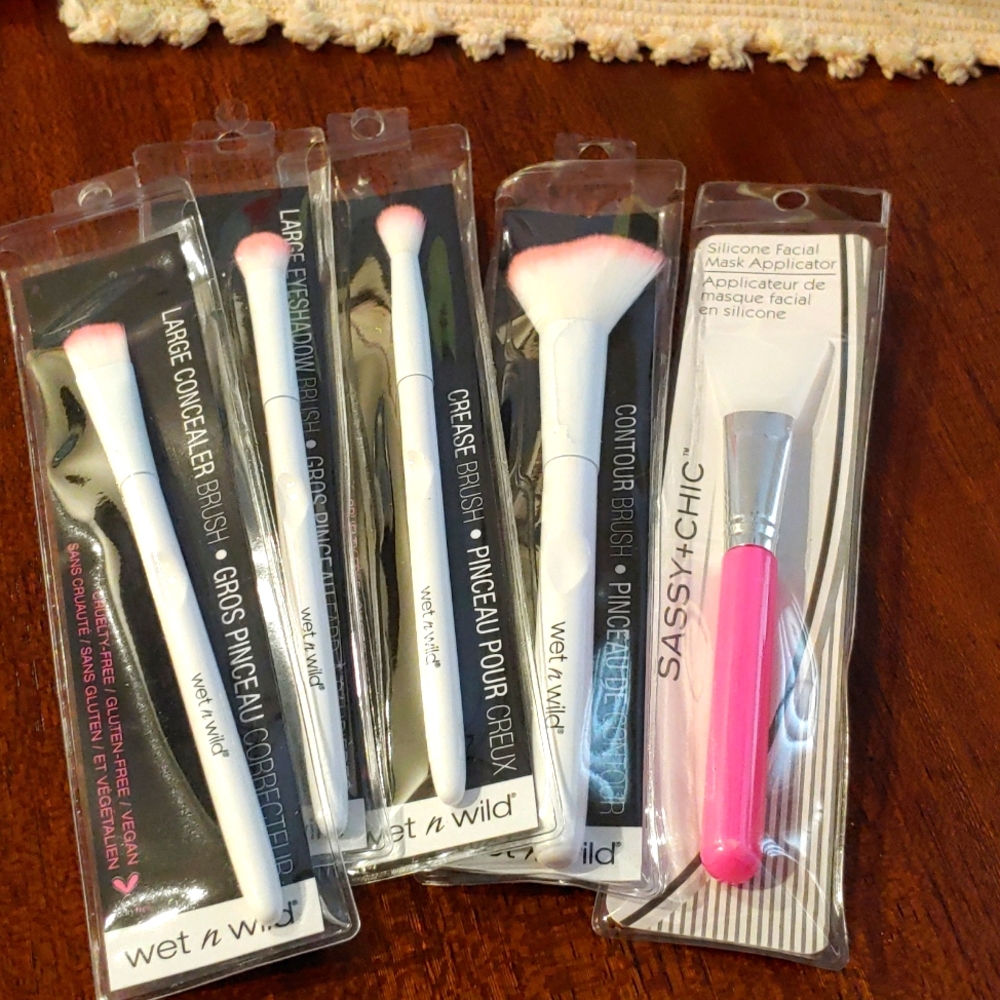 Makeup Brushes